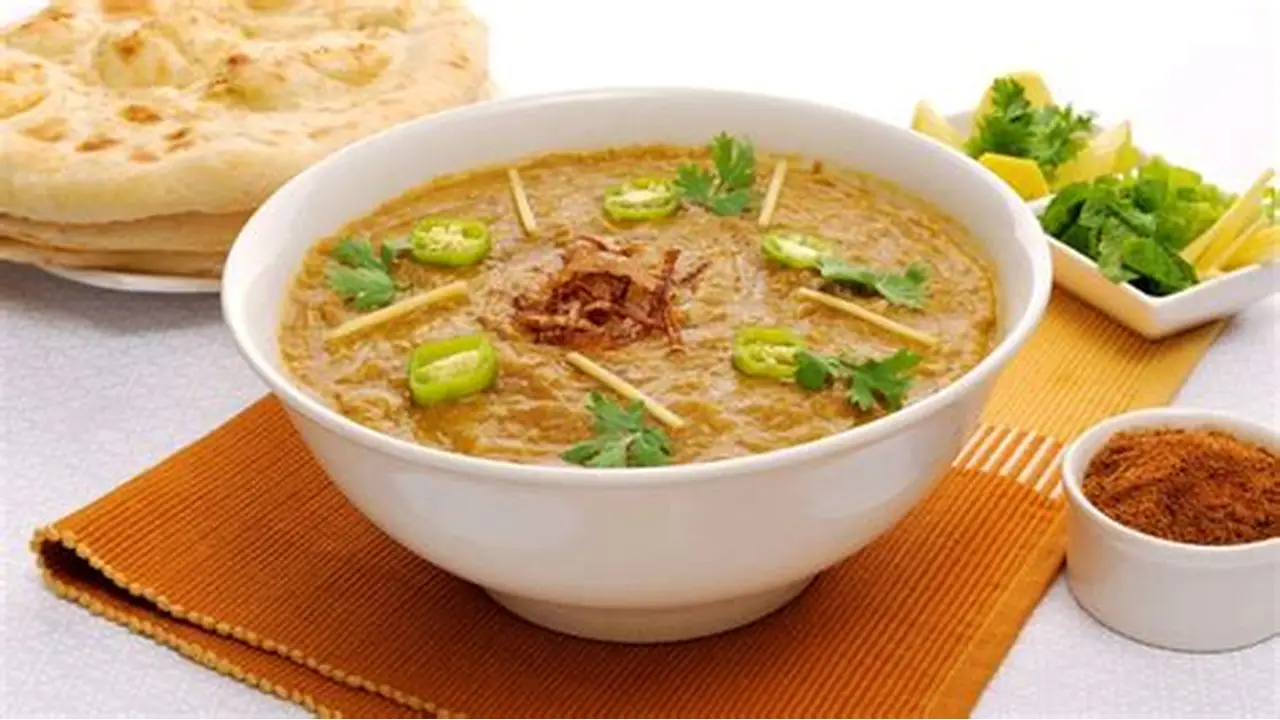 Beef Haleem (Single) - Best at Nagan Chowrangi