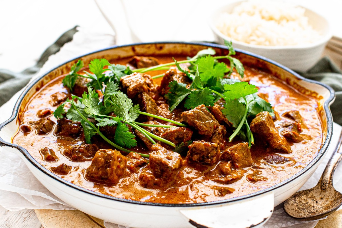 Beef Qorma (Single) - Best at Nagan Chowrangi